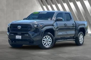 $38900 : Toyota Tacoma 2025 4x4 SR5 4 thumbnail