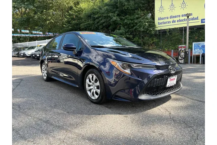 $19750 : 2023 Corolla LE image 1