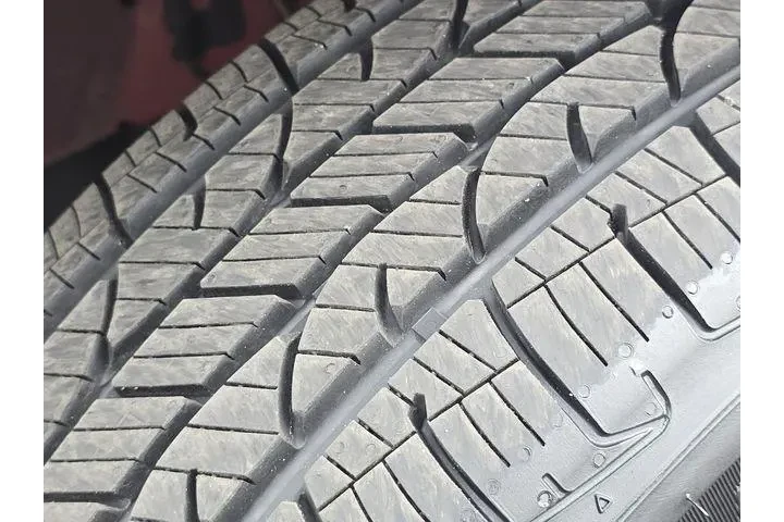 $16998 : Hyundai VENUE 2022 SE 4dr Cr image 7