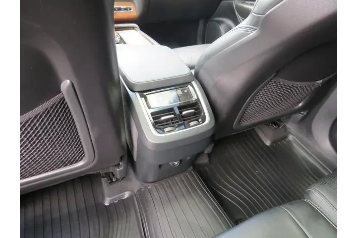 $36491 : Volvo XC90 2020 AWD T6 Inscr image 8