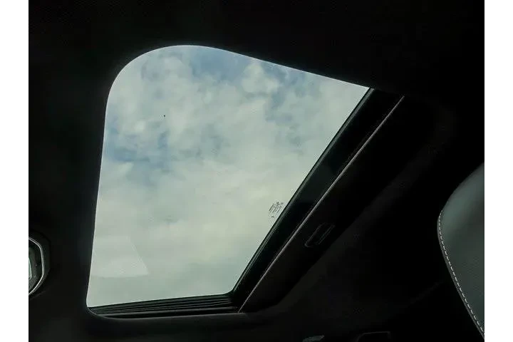 $33650 : Jeep Grand Cherokee L 2024 4 image 3