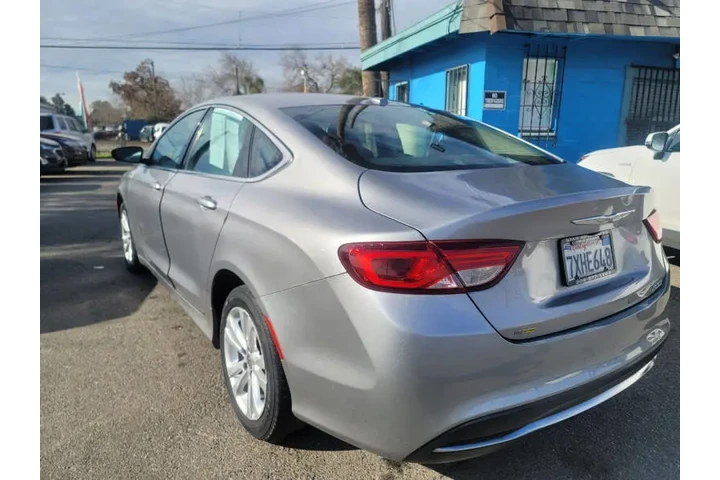 $8999 : 2015 200 Limited image 8
