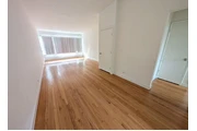 $1950 : 2 bedroom Apt in James M Wood thumbnail