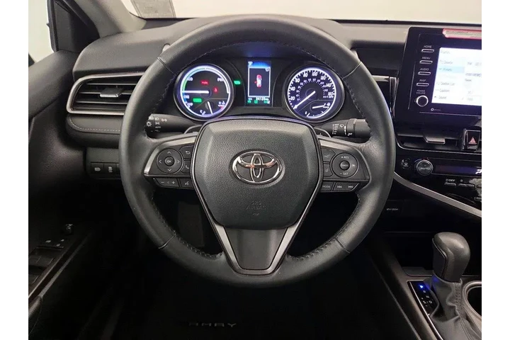 $29998 : Toyota Camry Hybrid 2024 SE image 10