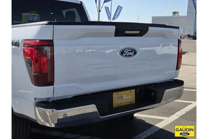 $39900 : Ford F-150 2024 4x4 XLT 4dr image 6
