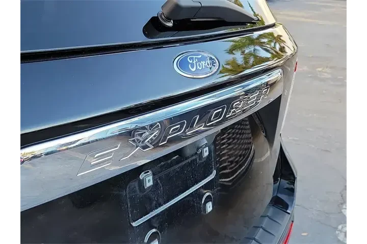 $23590 : Ford Explorer 2022 XLT 4dr S image 8