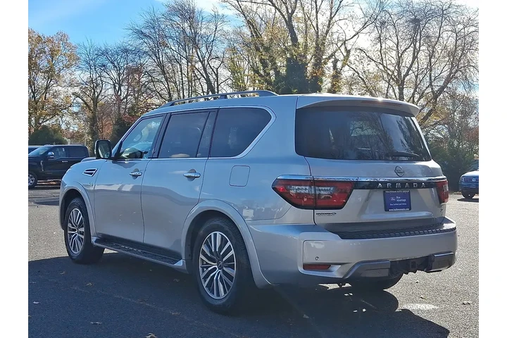 $24700 : Nissan Armada 2021 4x4 SL 4d image 5