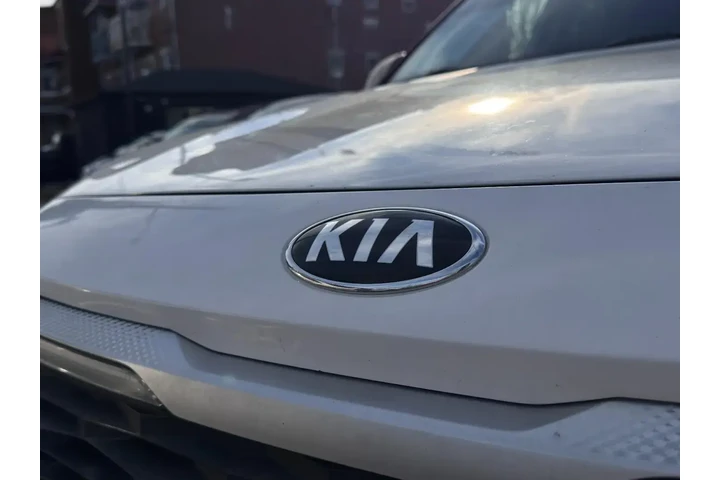 $11895 : Kia Seltos 2021 S 4dr SUV image 10