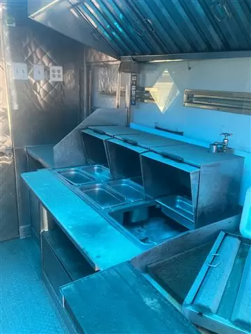 Se vende Food Truck -Lonchera image 6