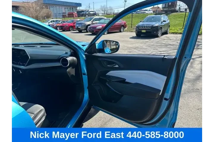 $21495 : Chevrolet Trax 2025 LT 4dr C image 9