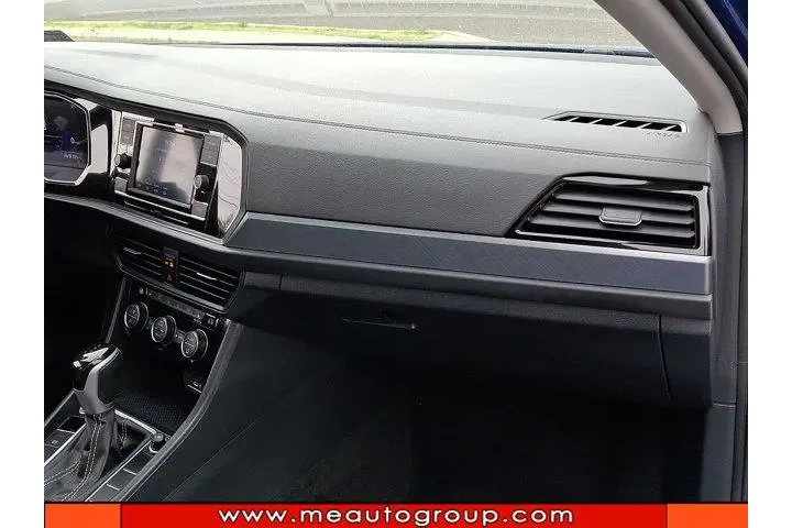 $19981 : Volkswagen Jetta 2024 SE 4dr image 10