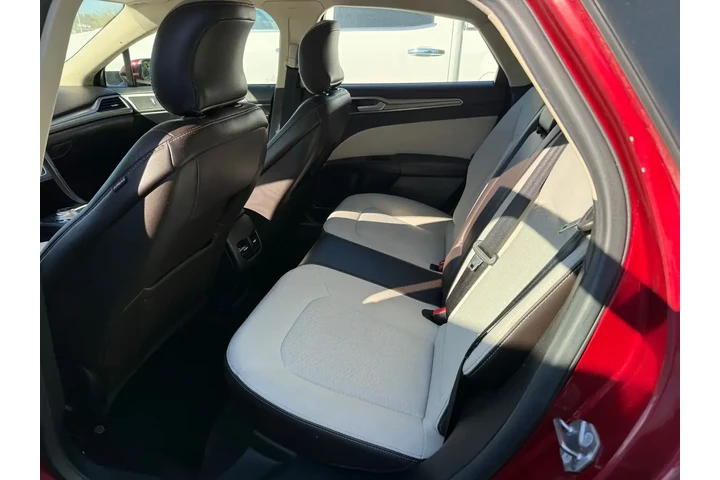 $15750 : Ford Fusion 2019 SE 4dr Seda image 8