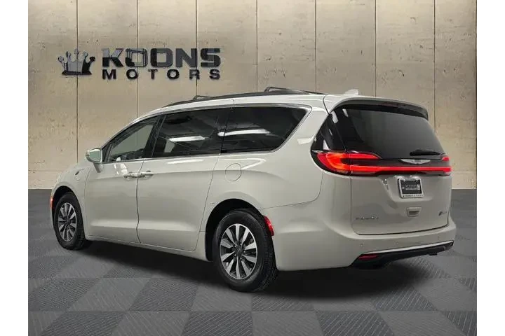 $25000 : Chrysler Pacifica Hybrid 202 image 4