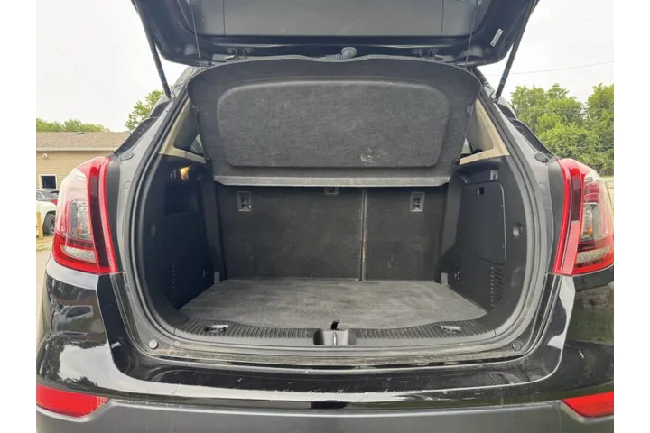 $8999 : 2017 Encore Preferred image 7