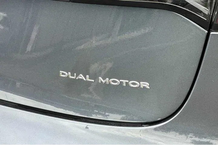 $26378 : Tesla Model 3 2020 AWD Long image 9