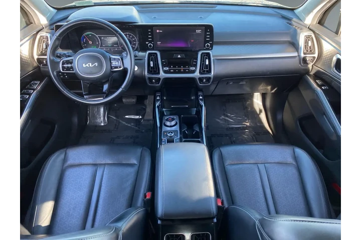 $29360 : Kia Sorento Plug-In Hybrid 2 image 10