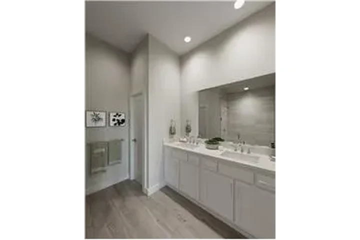 $1954 : Rental property with 2 bedro image 10