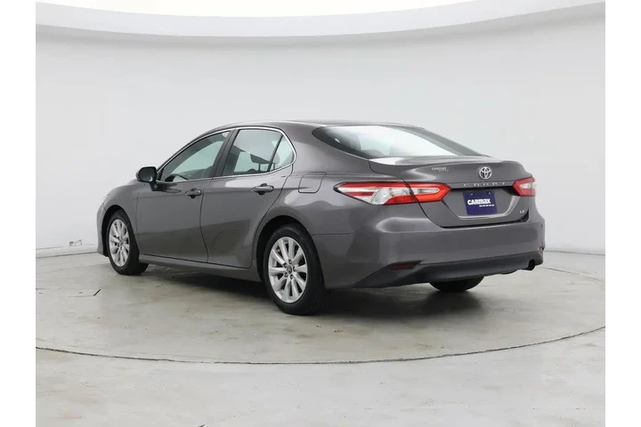 $20998 : Toyota Camry 2018 LE 4dr Sed image 2