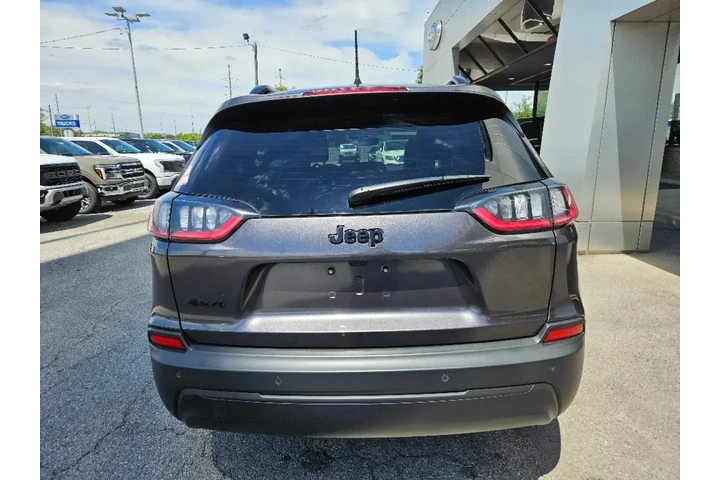 $22418 : Jeep Cherokee 2023 4x4 Altit image 4