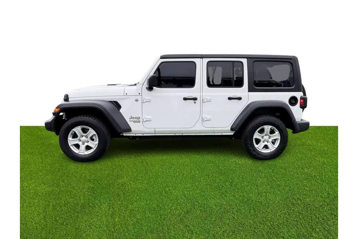 Jeep Wrangler Unlimited image 2