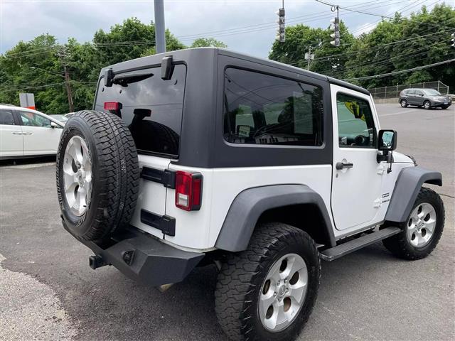 $17900 : 2016 JEEP WRANGLER2016 JEEP W image 5