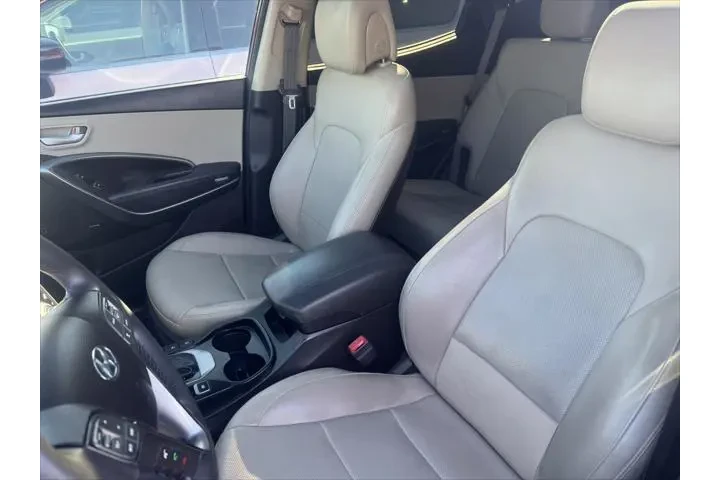 $12999 : Hyundai SANTA FE Sport 2017 image 9