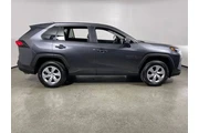 $32995 : Toyota RAV4 2025 AWD LE 4dr thumbnail