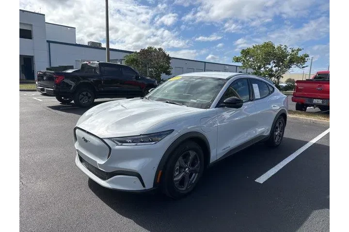 $27499 : Ford Mustang Mach-E 2023 AWD image 3