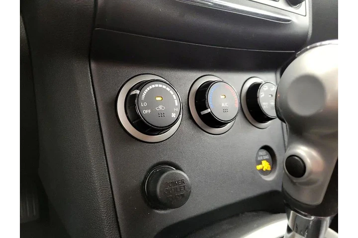 $11998 : Nissan Rogue Select 2014 S 4 image 8