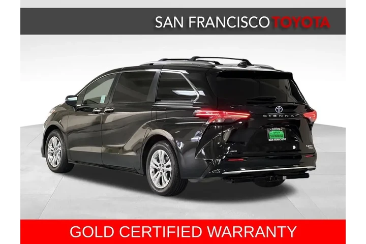 $47888 : Gold Certified 2022 Sienna Pl image 3