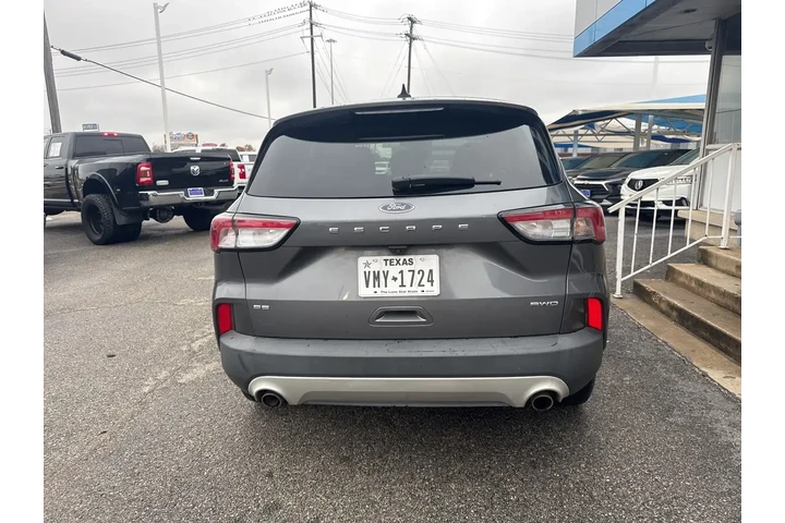 $15739 : Ford Escape 2021 AWD SE 4dr image 6