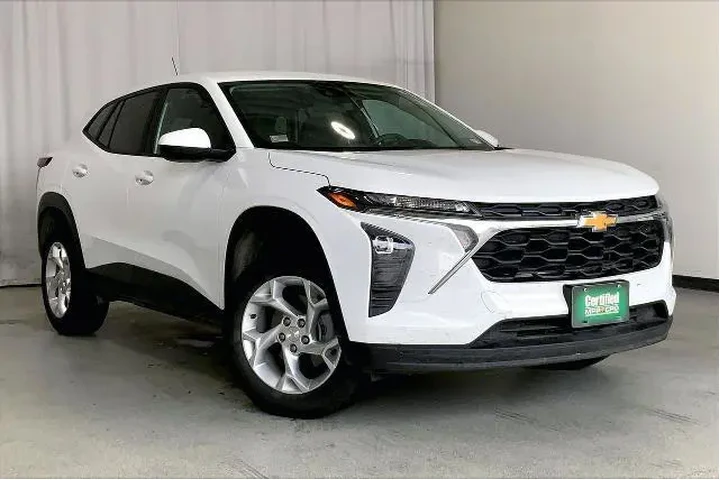 $19741 : Chevrolet Trax 2025 LS 4dr C image 1