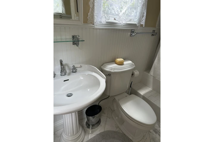 House cleaning image 3