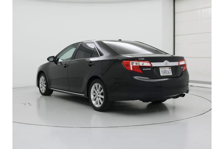 $18998 : Toyota Camry 2014 XLE 4dr Se image 2