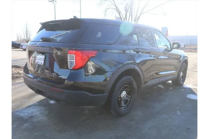 $14977 : Ford Explorer 2022 AWD Polic image 8
