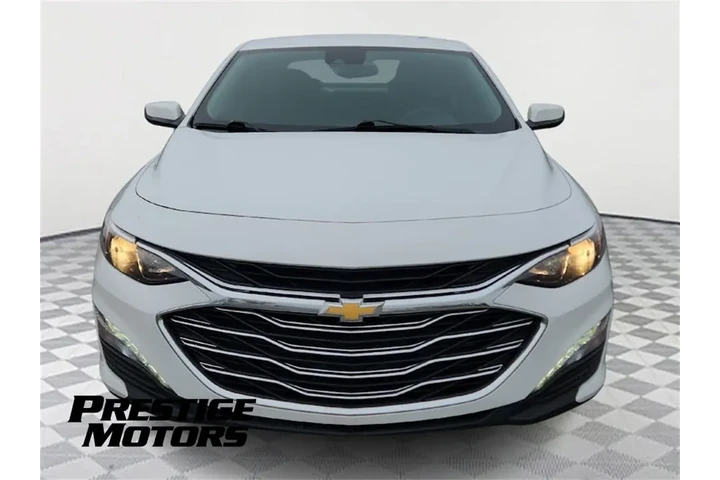 $15631 : 2023 Malibu 1LT image 2