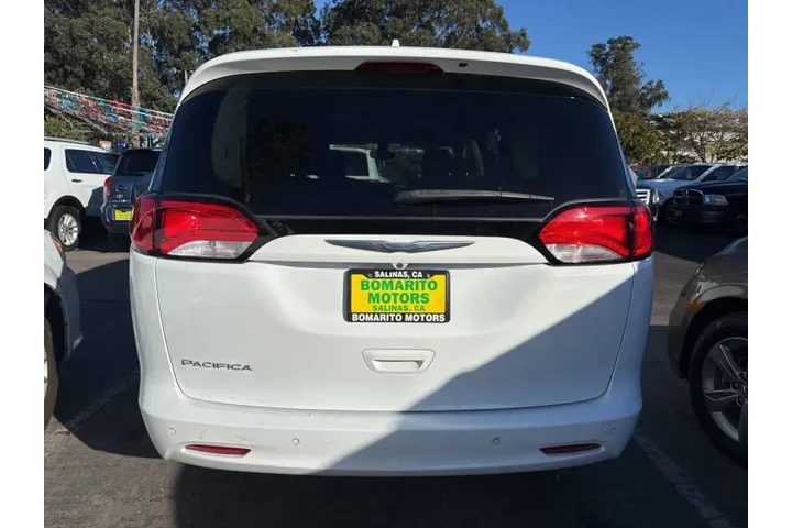 $13999 : 2017 Pacifica Touring image 9