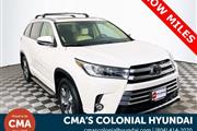 PRE-OWNED 2017 TOYOTA HIGHLAN