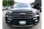 $31582 : Ford Explorer 2022 AWD XLT 4 thumbnail