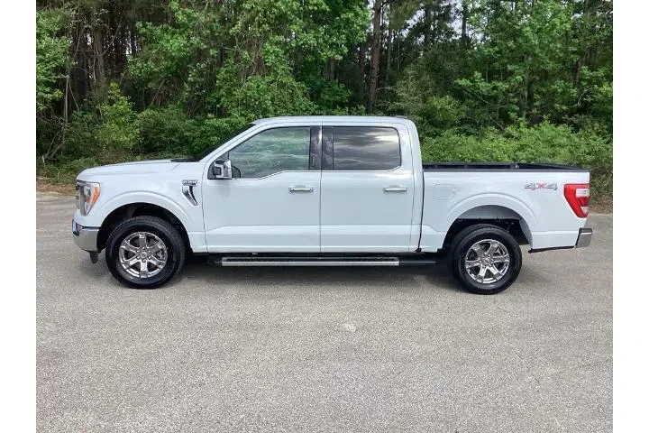 $39899 : Ford F-150 2023 4x4 Lariat 4 image 7