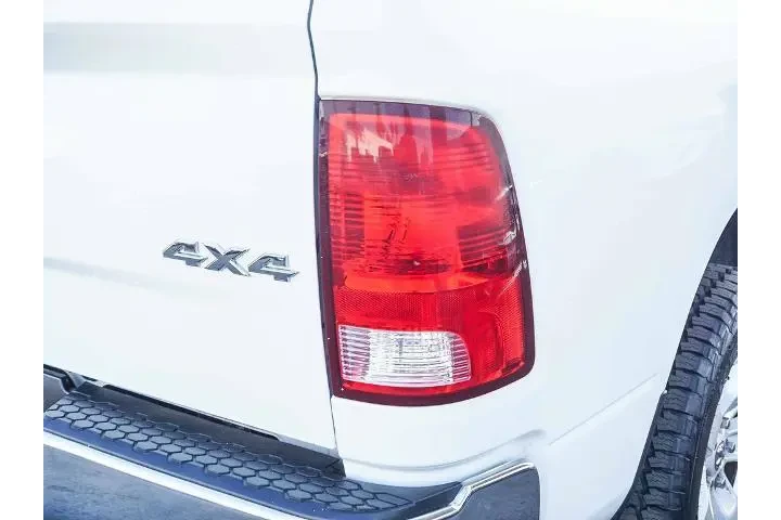 $19994 : Ram 1500 Classic 2019 4x4 Lo image 9