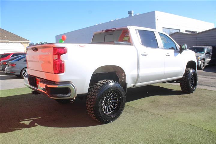 $47999 : 2022 CHEVROLET SILVERADO LT image 4