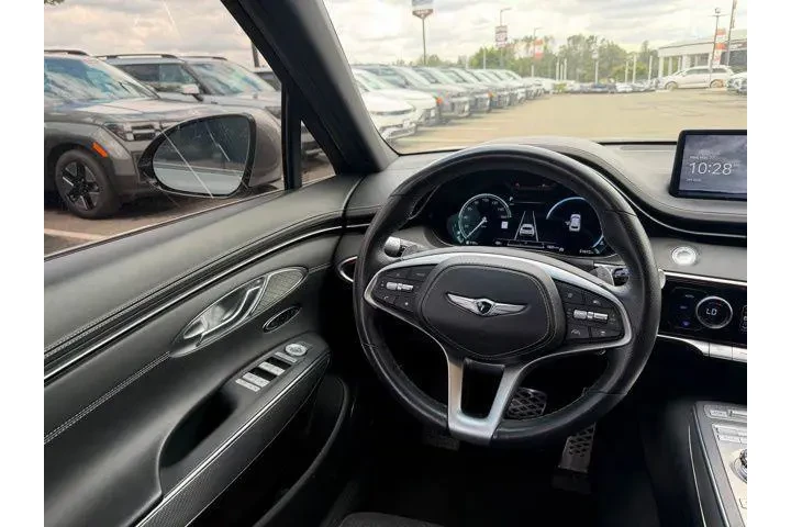 $37991 : Genesis GV70 2023 AWD 2.5T S image 10