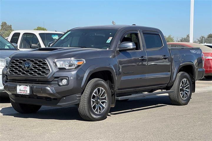 $35994 : Tacoma TRD Sport image 10