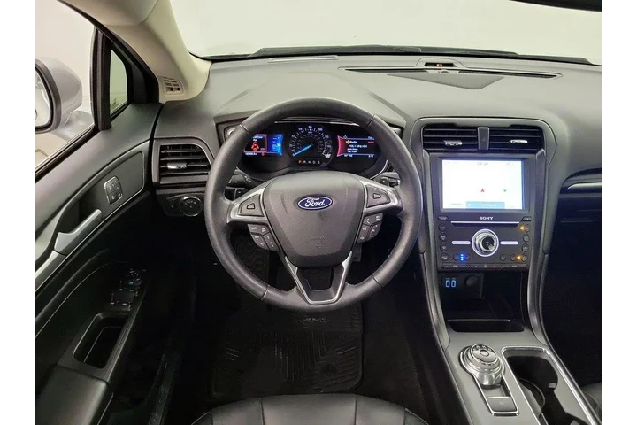 $21998 : Ford Fusion 2020 AWD Titaniu image 10