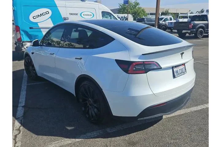 $37500 : Tesla Model Y 2024 AWD Perfo image 5