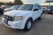 $10599 : 2011 Escape XLT thumbnail