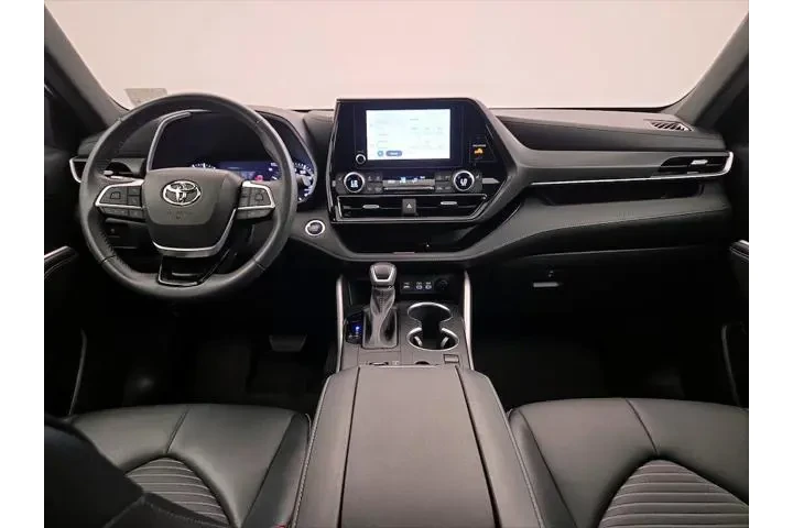 $38998 : Toyota Highlander 2023 XSE 4 image 9