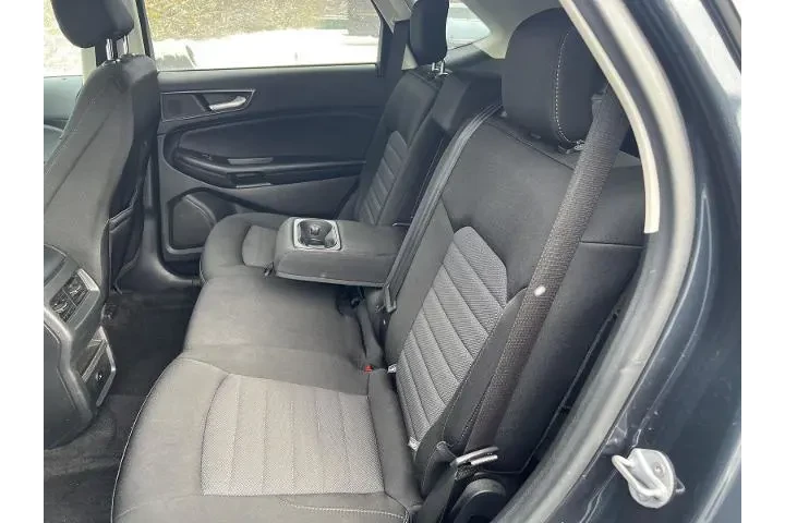 $24597 : Ford Edge 2022 AWD SE 4dr Cr image 8