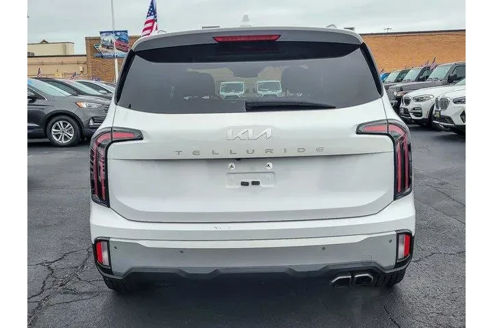$33993 : Kia Telluride 2024 EX 4dr SU image 6